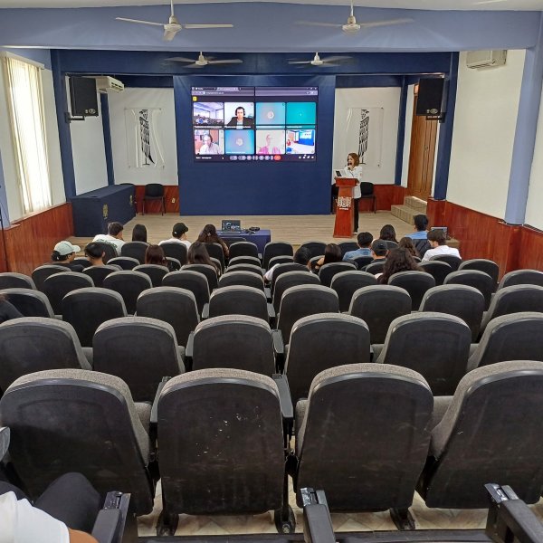 Realizan Clase Espejo Internacional