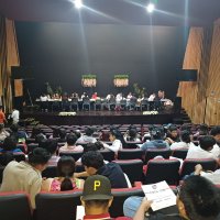ESTUDIANTES RECIBEN TARJETA DE BECA &quot;JÓVENES CONSTRUYENDO EL FUTURO&quot;